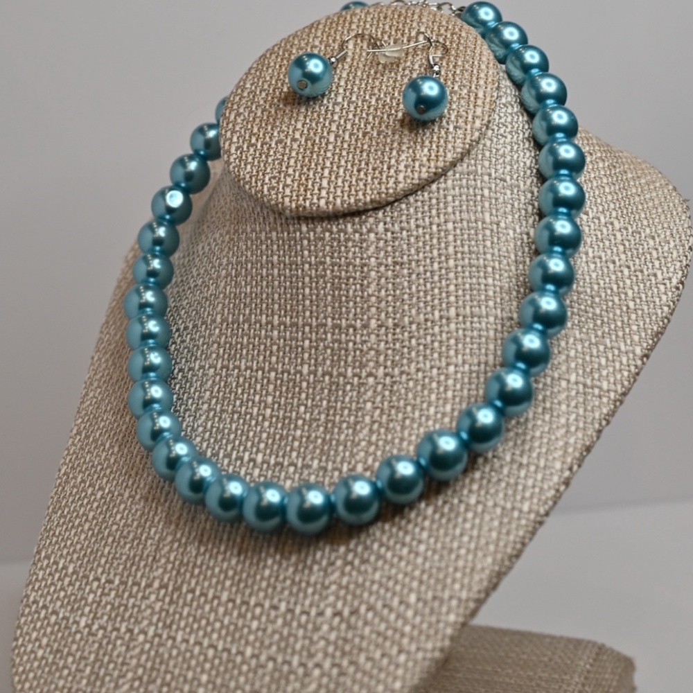Blue  faux pearl set